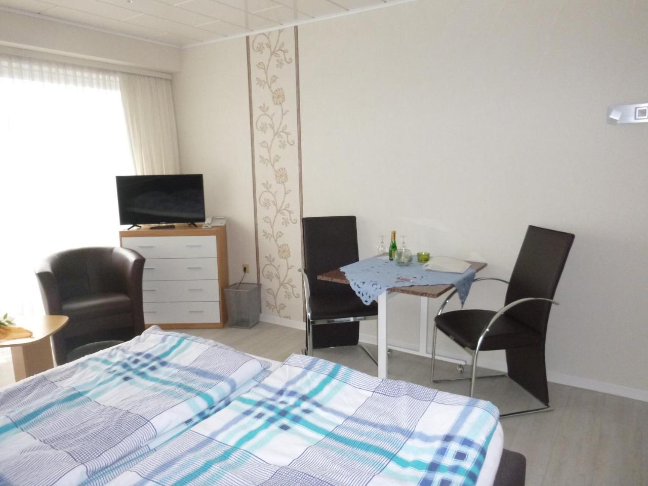 Hotel Haus Delphin Bad Wildungen Zewnętrze zdjęcie